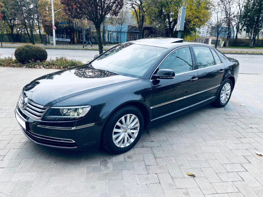Volkswagen Phaeton 2015