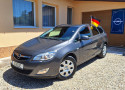 Opel Astra 2012