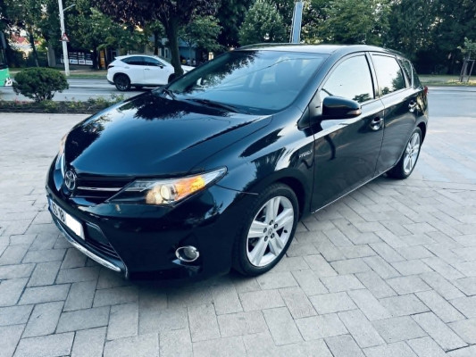 Toyota Auris 2013