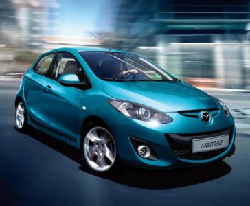 Mazda2 facelift işi va face debutul la Paris