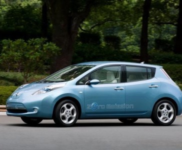 Noul automobil electric al lui Nissan, botezat Leaf, va fi construit şi în Marea Britanie 