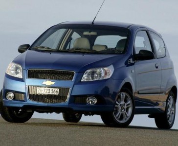 Chevrolet Aveo in trei usi, disponibil in Romania