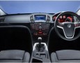 Opel Insignia isi dezvaluie interiorul