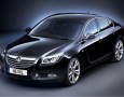 Opel Insignia isi dezvaluie interiorul