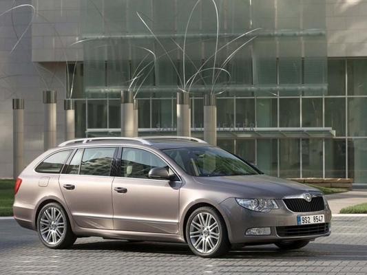 Skoda Superb Combi